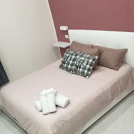 Fraleo Home Napoli Bagian luar foto