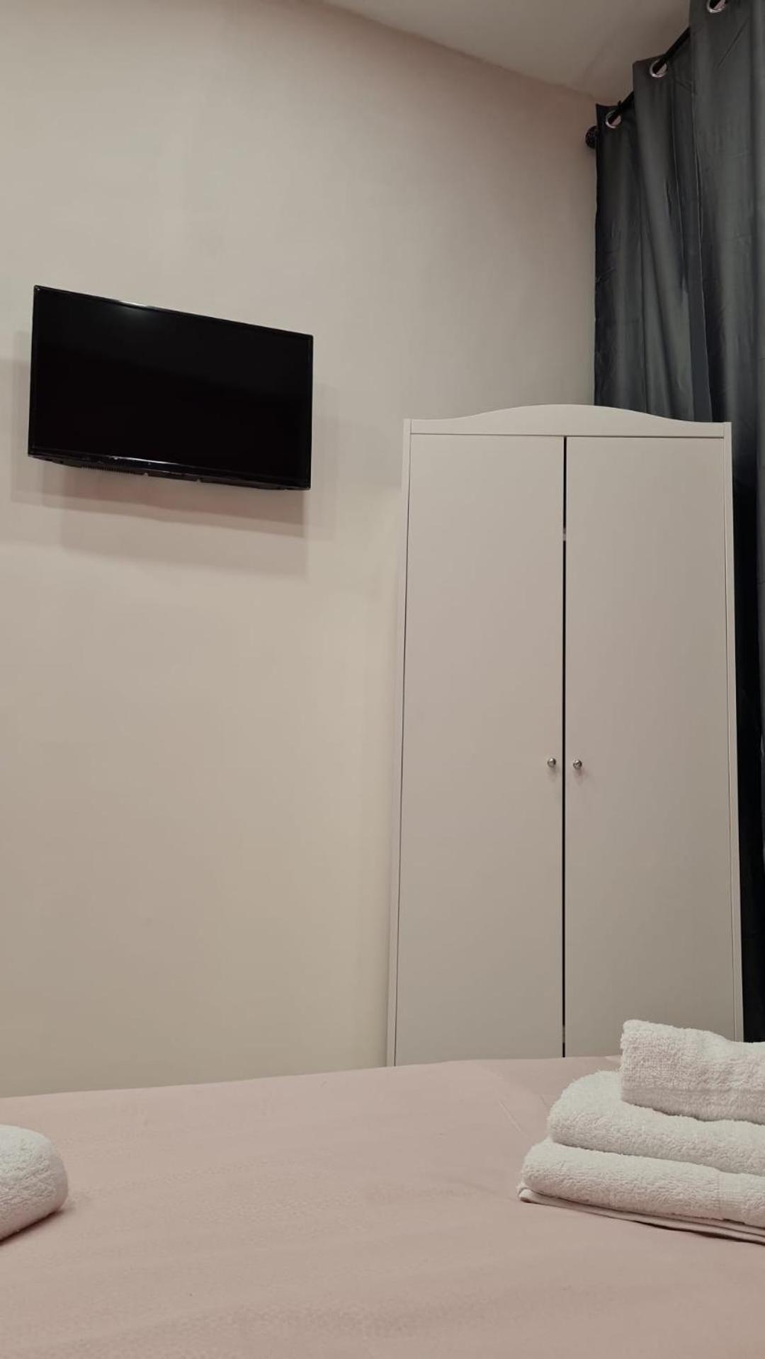 Fraleo Home Napoli Bagian luar foto